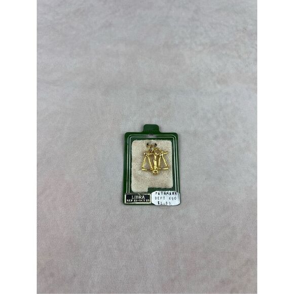Vintage Dead Stock Gold Tone Libra Zodiac Justice Scales Pendant - Picture 2 of 4